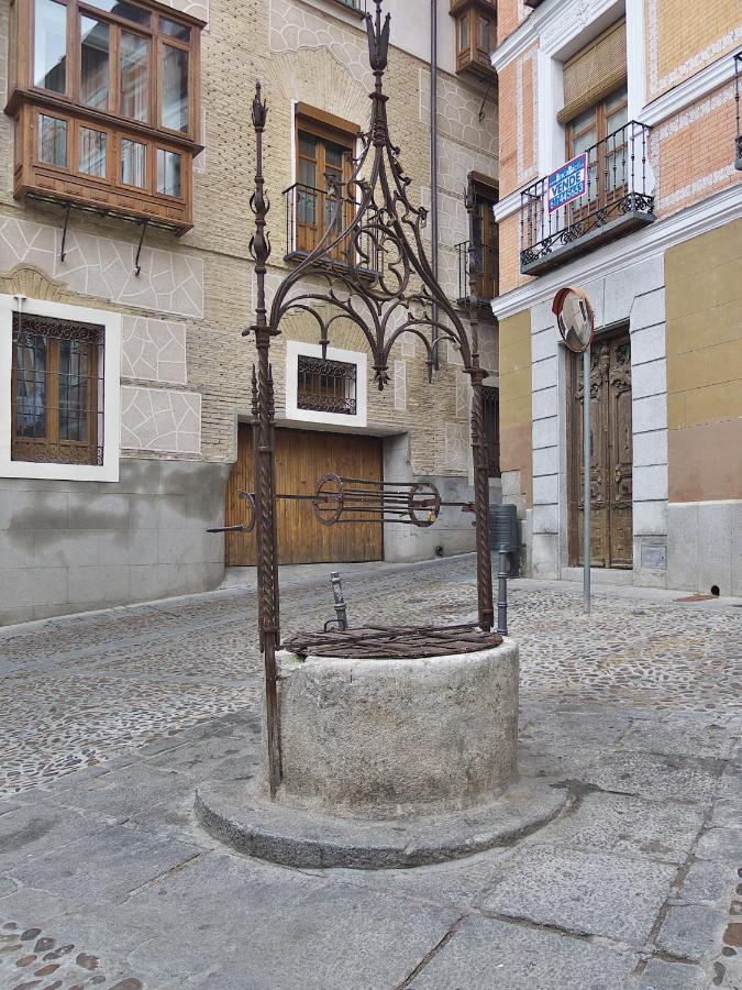 Apartamentos El Pozo Amargo 托萊多 外观 照片